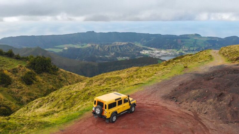 Sao Miguel: Jeep Tour to Sete Cidades & Lagoa Do Fogo - Itinerary Highlights