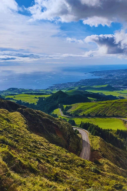 São Miguel: the Majestic North Tour (Waterfalls W/Lunch) - Transportation and Amenities