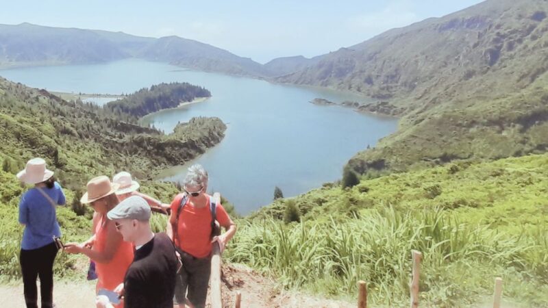 São Miguel West: Sete Cidades & Lagoa Do Fogo Full-Day Tour - Key Points
