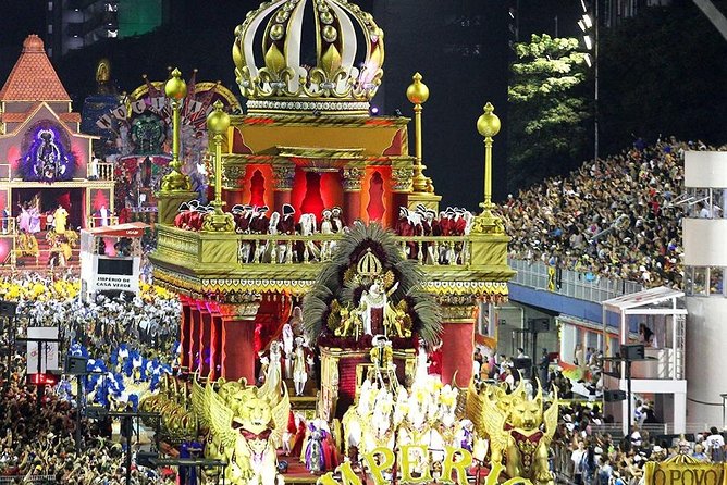 São Paulo Carnival Parade From A Prime Box: With Shuttle, Guide, Food & Drink - Transportation and Pickup Details