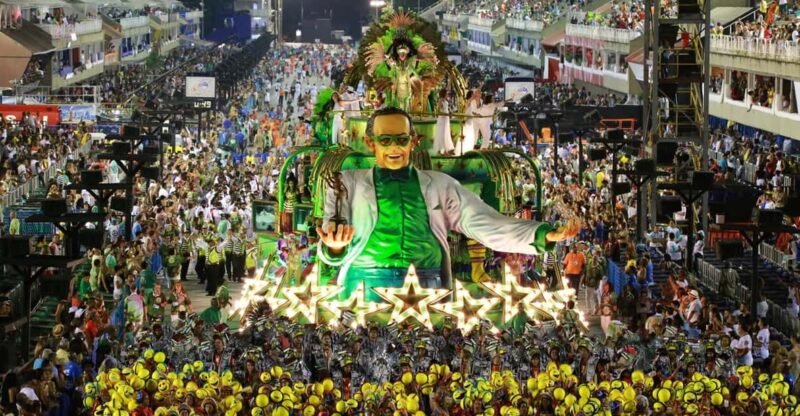 São Paulo Carnival Seating With Food, Drinks, & Transfer - Key Points