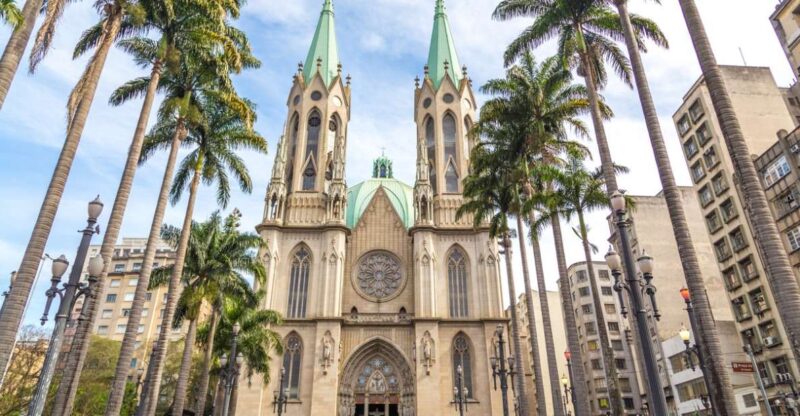 São Paulo: City Highlights Private Tour With Pickup Airport - Highlights of the Itinerary