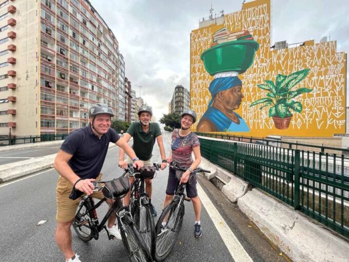 São Paulo: Downtown Historical Bike Tour - Reservation and Payment
