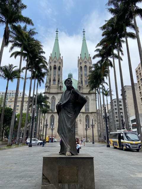 São Paulo: Highlights Tour With History, & Curiosities - Museum of Contemporary Art