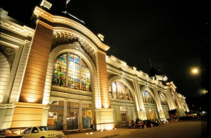 São Paulo: Layover Private Tour From GRU Airport - Municipal Theater and Law School