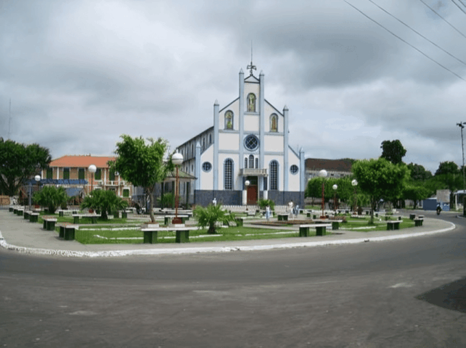 São Paulo: Must-See Sites Walking Tour With A Guide - Guided by a Local Expert