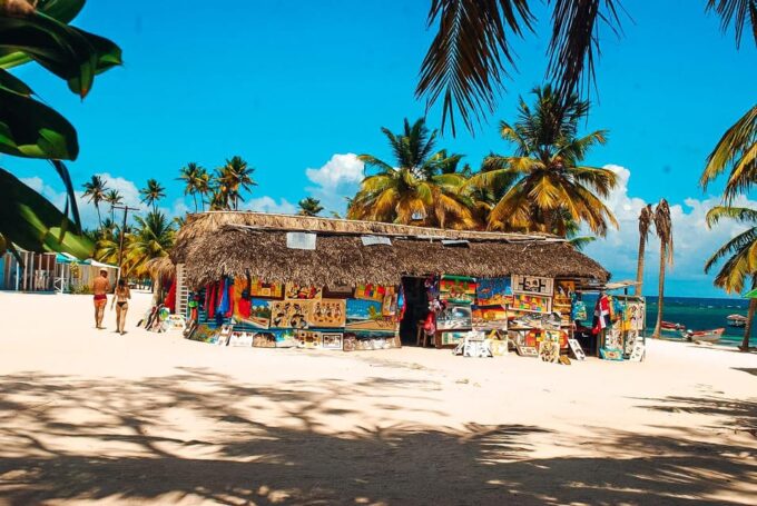 Saona Crusoe VIP - Recommended Essentials