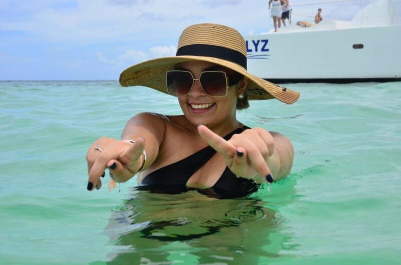 Saona Island: Full-Day Boat Tour With Drinks & Buffet Lunch - Culinary Delights