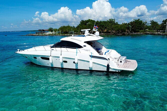 Saona Island Private Yacht Tour - Discover the Charm of the Saona Island Private Yacht Tour