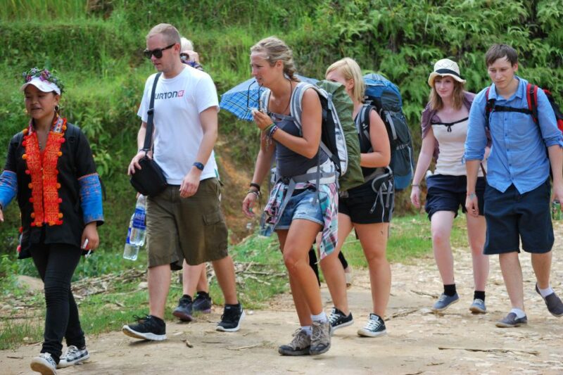 Sapa: 1-Day Trek Through Muong Hoa Valley & Villages - Ascending to Ta Van Village