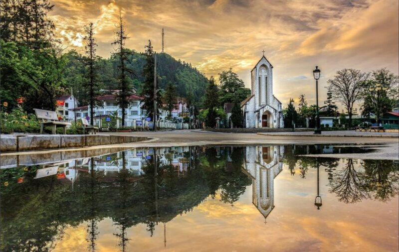 Sapa 2-Days Trek Tour - Stay Sapa Homestay - Exploring Cat Cat Village