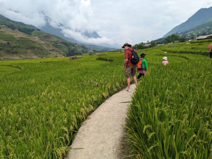 Sapa 2-Days Trek Tour - Stay Sapa Homestay - Experiencing the Local Cuisine