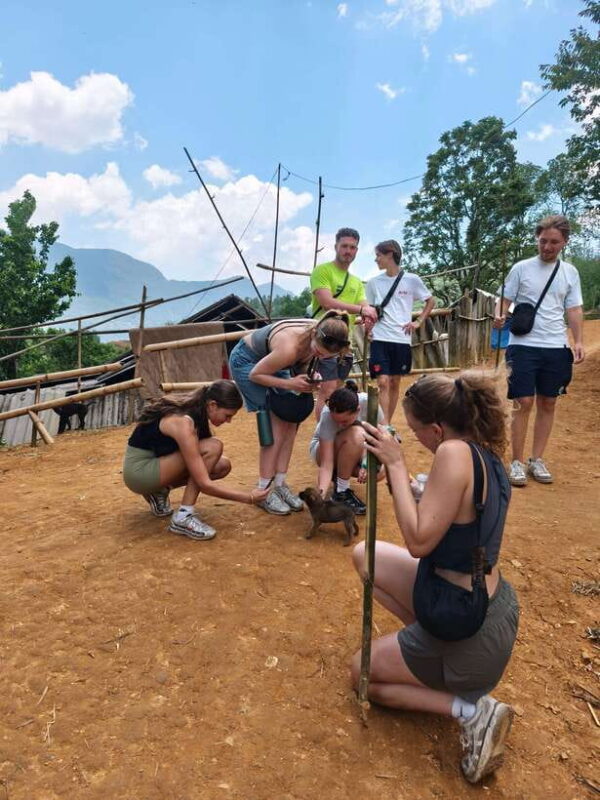SAPA: 2 DAYS Walking & 1 Night at Homestay With LOCAL GUIDE - Itinerary Day 2