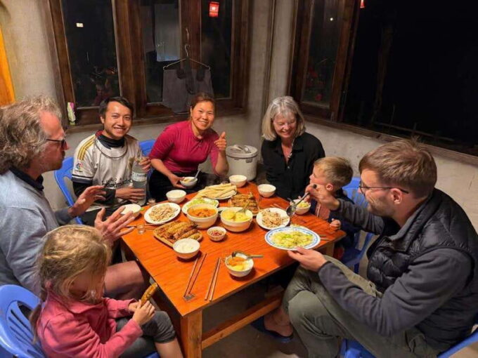 SAPA: 2 DAYS Walking & 1 Night at Homestay With LOCAL GUIDE - Important Information