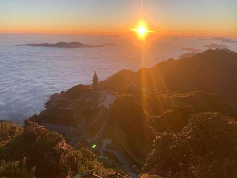 Sapa: Fansipan Mountain 2-Day Trekking Tour - Weather and Terrain