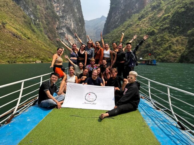 Sapa - Ha Giang Motorbike Tour 4D3N - Small Group - Best Seller - Bus Transfer