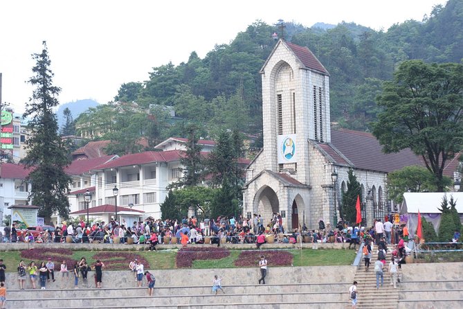 Sapa Hard Trekking Villages 2d/1n: Homestay, Meals, English Speaking Guide - Meeting and Pickup Information