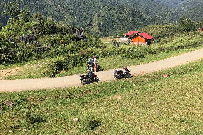 Sapa Love Silver Waterfall,Heaven Gate and San Sa Ho Full-DayTour - Trekking and Highlights