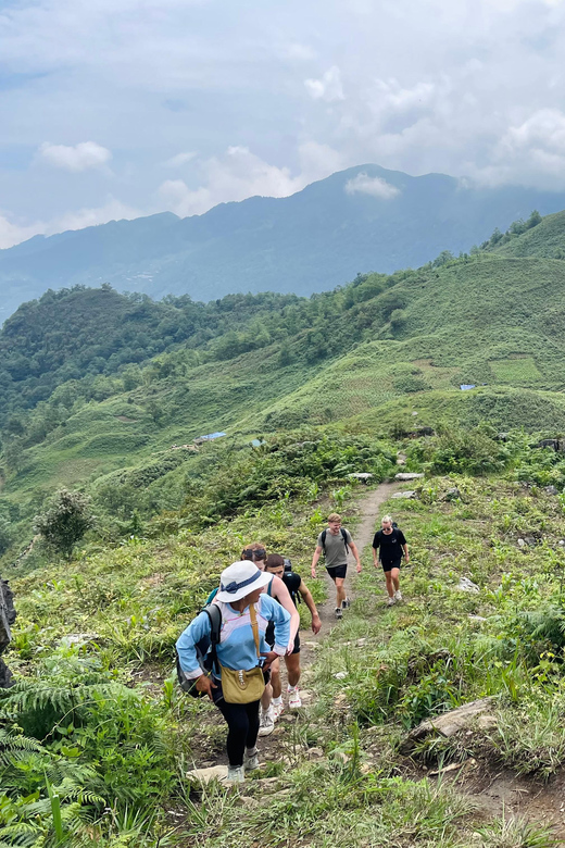 Sapa: Mountain Trail And Villages Trekking - Sapa Town and Dragon Jaw Mountain