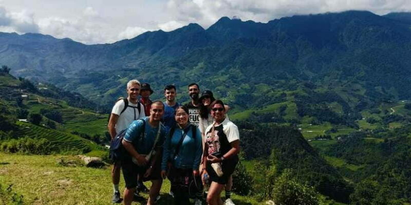 Sapa: Muong Hoa Mountain Views and Villages Trek with Lunch - Lunch at a Family-Owned Restaurant