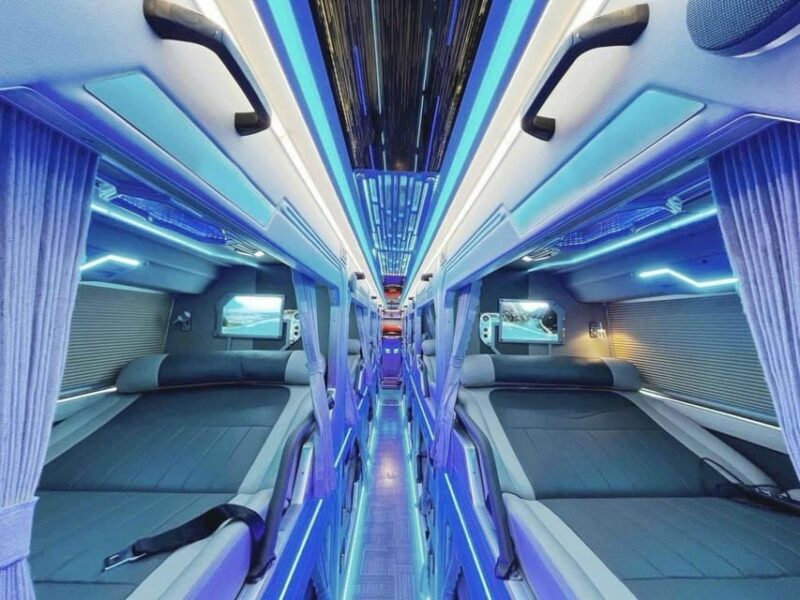 Sapa - Ninh Binh Bus - Amenities and Services