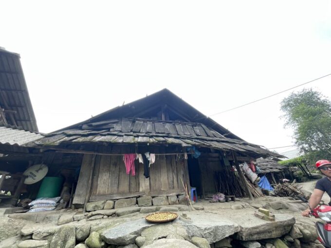 Sapa: Private Muong Hoa Valley and Homestay Trekking 2-Day - Hotel Pickup and Drop-off