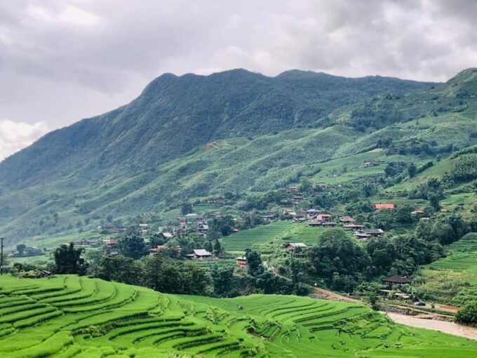 Sapa: Private Trekking Tour (Full Day, Lunch + Herbal Bath) - Lunch and Herbal Bath