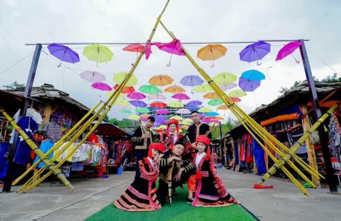 Sapa: Sunworld Fansipan Legend Ticket - Spiritual Attractions in the Area
