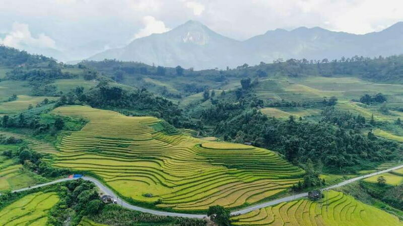 Sapa: Ta Phin Village Trek with Lunch and Bathing Experience - Key Points