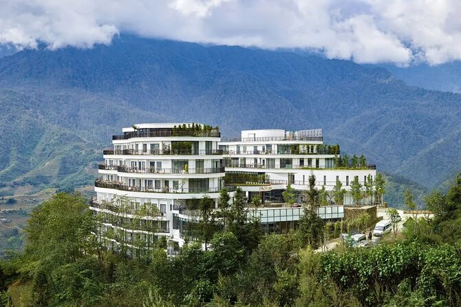 Sapa Trek 2days/1night -HOTEL 5 STAR-From Hanoi by Limousine Van - What to Expect