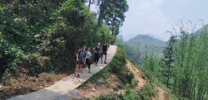 Sapa: Trekking 2 Days 1 Night in Homestay - Day 2: Hau Thao to Sapa