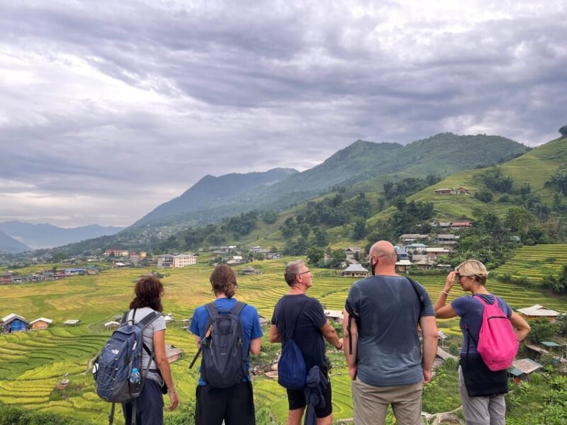 Sapa: Trekking Sapa One Day With Group Tour - Customer Ratings