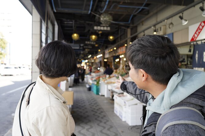 Sapporo Guided Walking Lunch Tour in Nijo Market and Sosei East - Seafood Lunch at Nijo Market