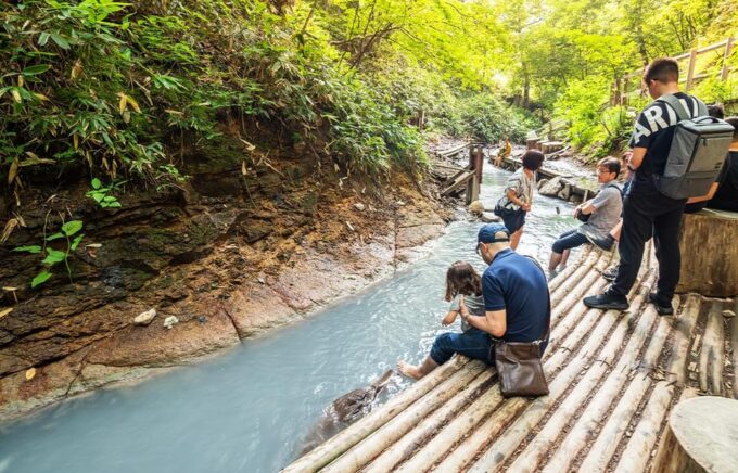 Sapporo: Hokkaido Noboribetsu Toya-ko Otaru Full-Day Tour - Transportation and Logistics