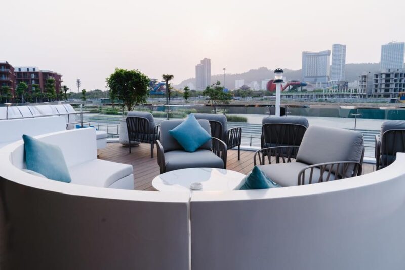 Saquila Yacht Halong Bay: Day Trip-Luxury Experience - Additional Services