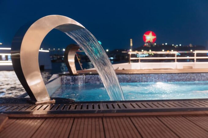 Saquila Yacht Halong Bay: Night Trip-Sunset Views, Dining - Exceptional Customer Reviews