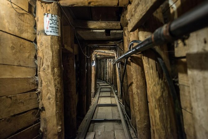 Sarajevo: A City Under Siege - War Tour With Tunnel Museum - Quick Points