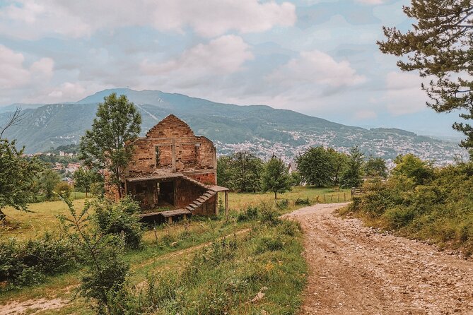 Sarajevo City Tour: Urban Hike off the Beaten Path - Participant Experiences and Feedback