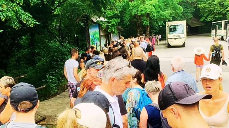 Sarajevo to Bihac: Una River & Waterfall Expedition - 5 Days - Plitvice Lakes National Park
