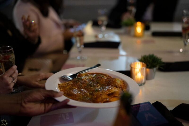 Sarasota: Taste of Downtown Food Tour - Experience Highlights