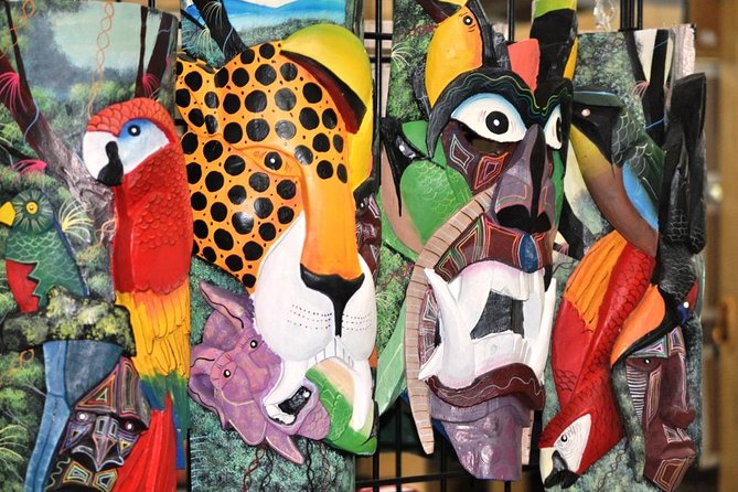 Sarchi Oxcarts & Souvenirs Shopping. Private Tour - Hassle-Free Transportation