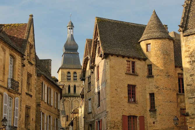 Sarlat Gourmet Tour and Market Visit - Accessibility and Recommendations