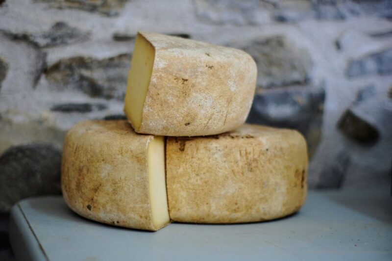 Sarlat Gourmet Tour & Market Visit With Tastings - Savoring Local Specialties With Tastings