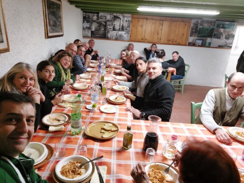Sarteano: Visit to the Mill and Oil Tasting - Key Points