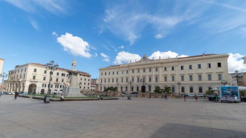 Sassari: Historic City Center Guided Walking Tour - Accessibility and Pet Policy