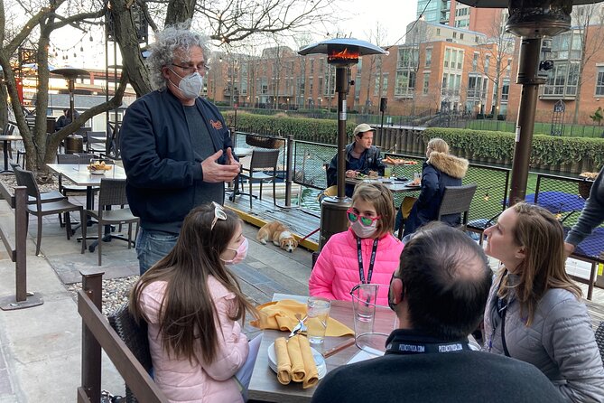 Saturday Chicago Pizza History and Tastings Bus Tour - Positive Customer Reviews