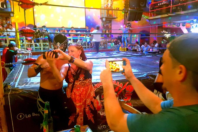 SATURDAY Wrestling SHOW TACOS & TEQUILA TASTING - Seating and Interaction