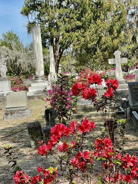 Savannah: Bonaventure Cemetery Golf Cart Guided Tour - Who Will Love This Tour?