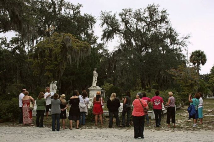 Savannah: Bonaventure Is Forever Cemetery Tour - Artistic Elements