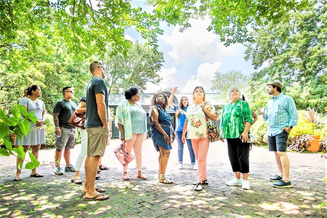 Savannah First Squares Culinary & Cultural Walking Food Tour - Cultural Immersion